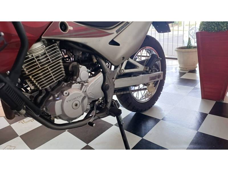 HONDA - NX4 FALCON - 2008/2008 - Vermelha - R$ 17.990,00