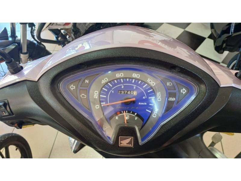 HONDA - BIZ 125 - 2011/2011 - Rosa - R$ 10.990,00
