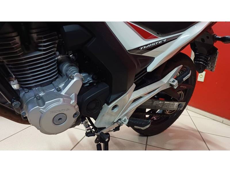 HONDA - CB 250F TWISTER - 2017/2017 - Vermelha - R$ 16.990,00