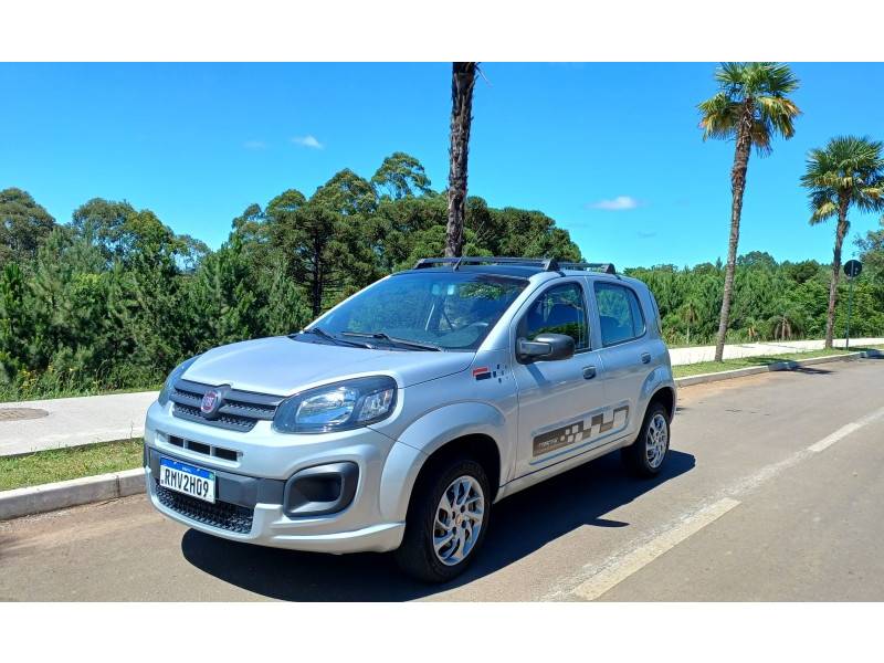 FIAT - UNO - 2021/2021 - Prata - R$ 49.990,00