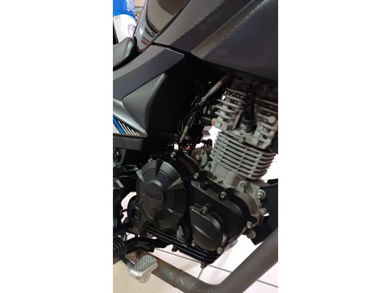 YAMAHA - YBR - 2022/2022 - Preta - R$ 14.900,00