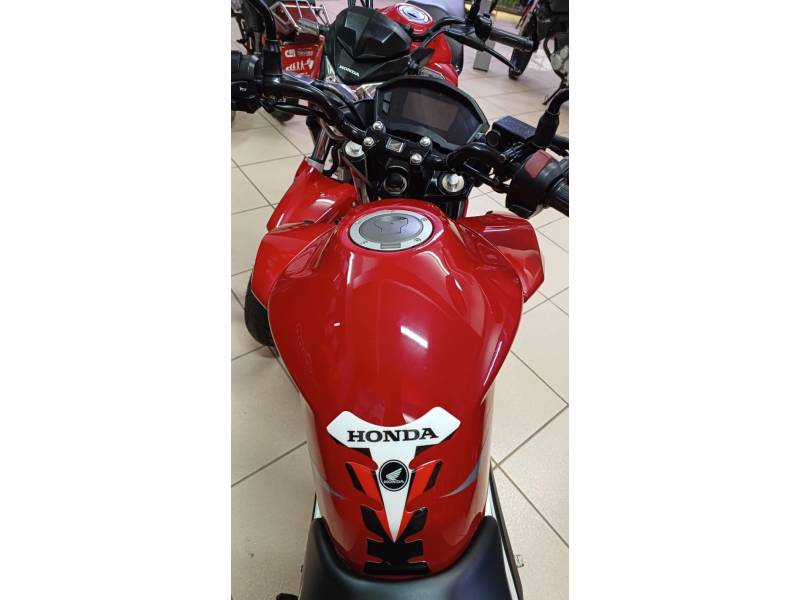 HONDA - CB 250F TWISTER - 2017/2017 - Vermelha - R$ 16.990,00