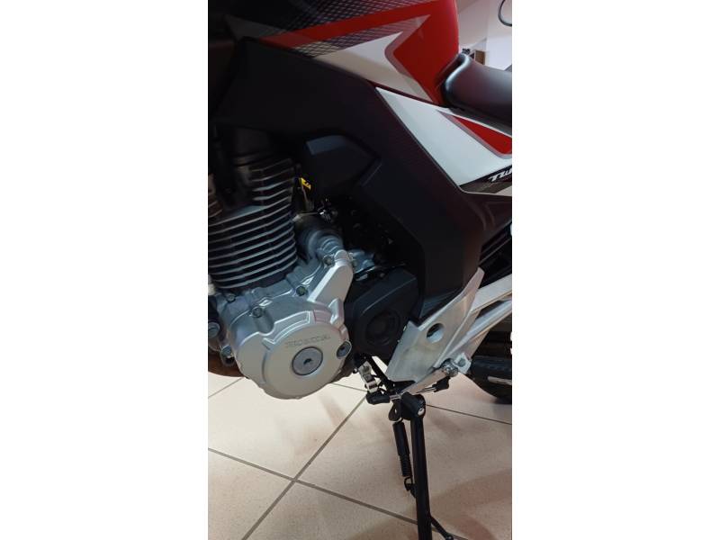 HONDA - CB 250F TWISTER - 2017/2017 - Vermelha - R$ 16.990,00